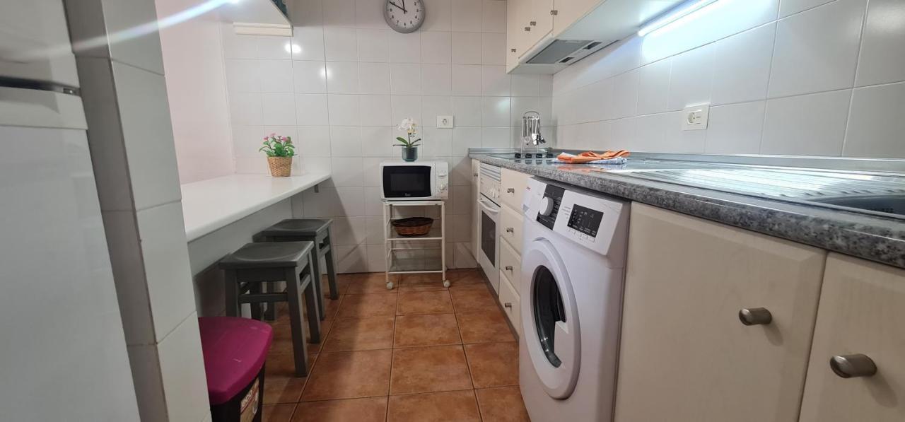 Vivienda Vacacional Marineda Sol Con Piscina El Medano エクステリア 写真