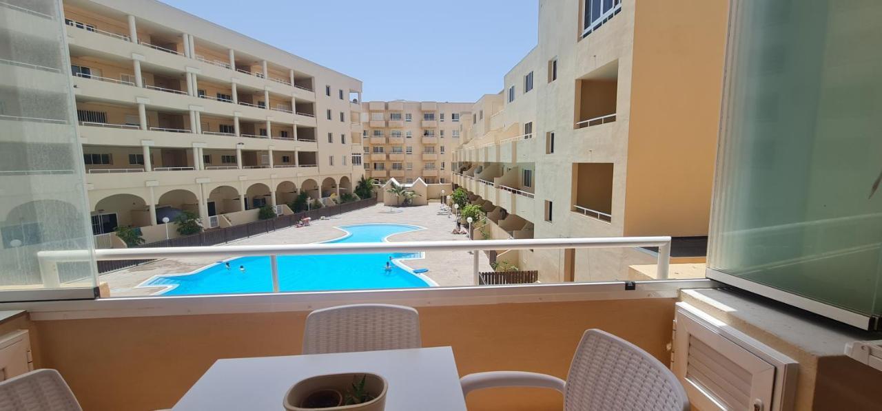 Vivienda Vacacional Marineda Sol Con Piscina El Medano エクステリア 写真