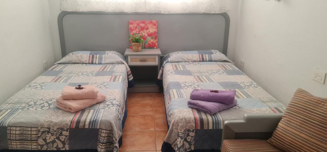 Vivienda Vacacional Marineda Sol Con Piscina El Medano エクステリア 写真